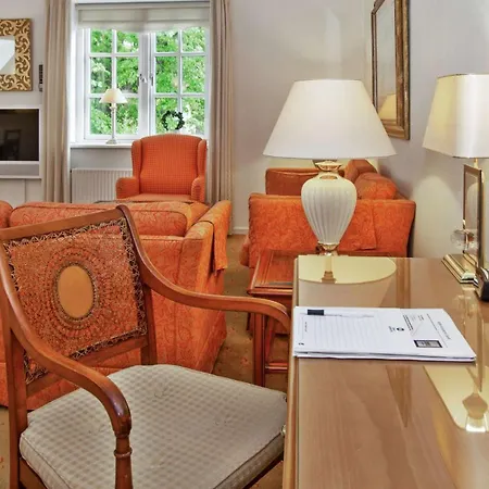 Knudsens Gaard 4* אודנזה