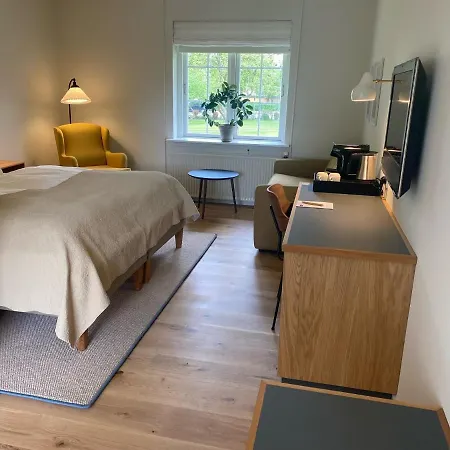 Knudsens Gaard מלון אודנזה