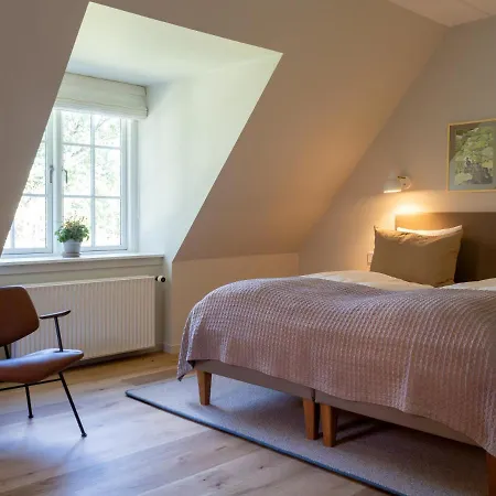 Knudsens Gaard Hotel 4*