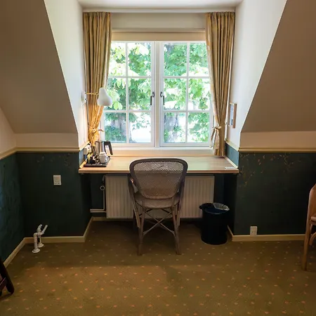 Hotel Knudsens Gaard 4*