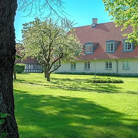 Milling Knudsens Gaard 4*