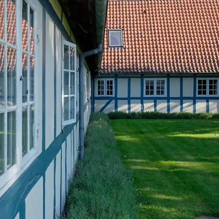 Knudsens Gaard