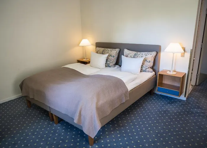 Knudsens Gaard 酒店 4*