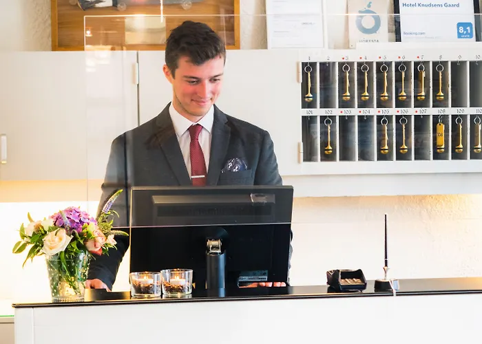 Knudsens Gaard 酒店