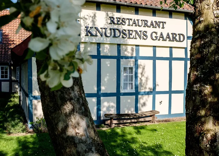 Knudsens Gaard 酒店 欧登塞