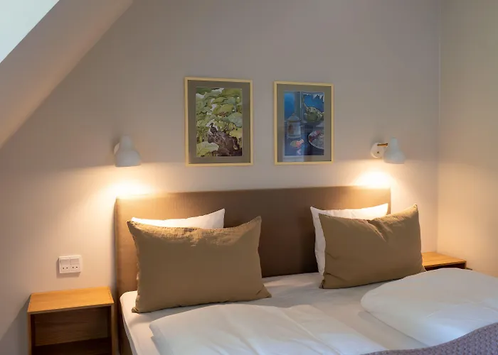 Knudsens Gaard 欧登塞