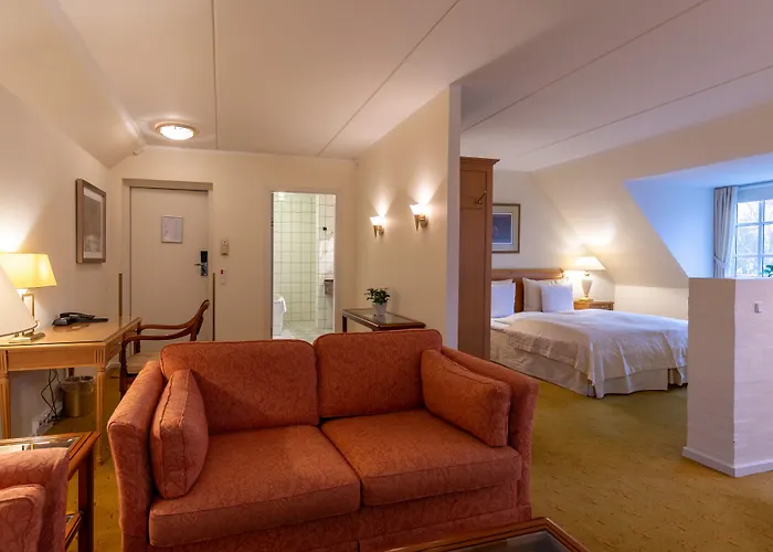 Knudsens Gaard 欧登塞