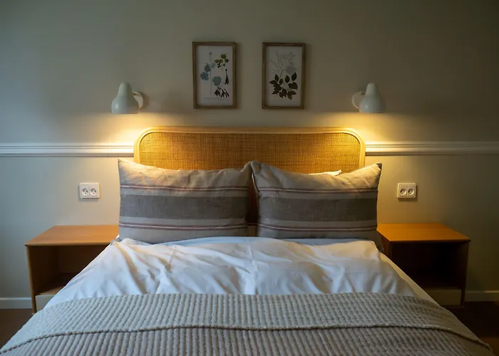 Knudsens Gaard 酒店 欧登塞